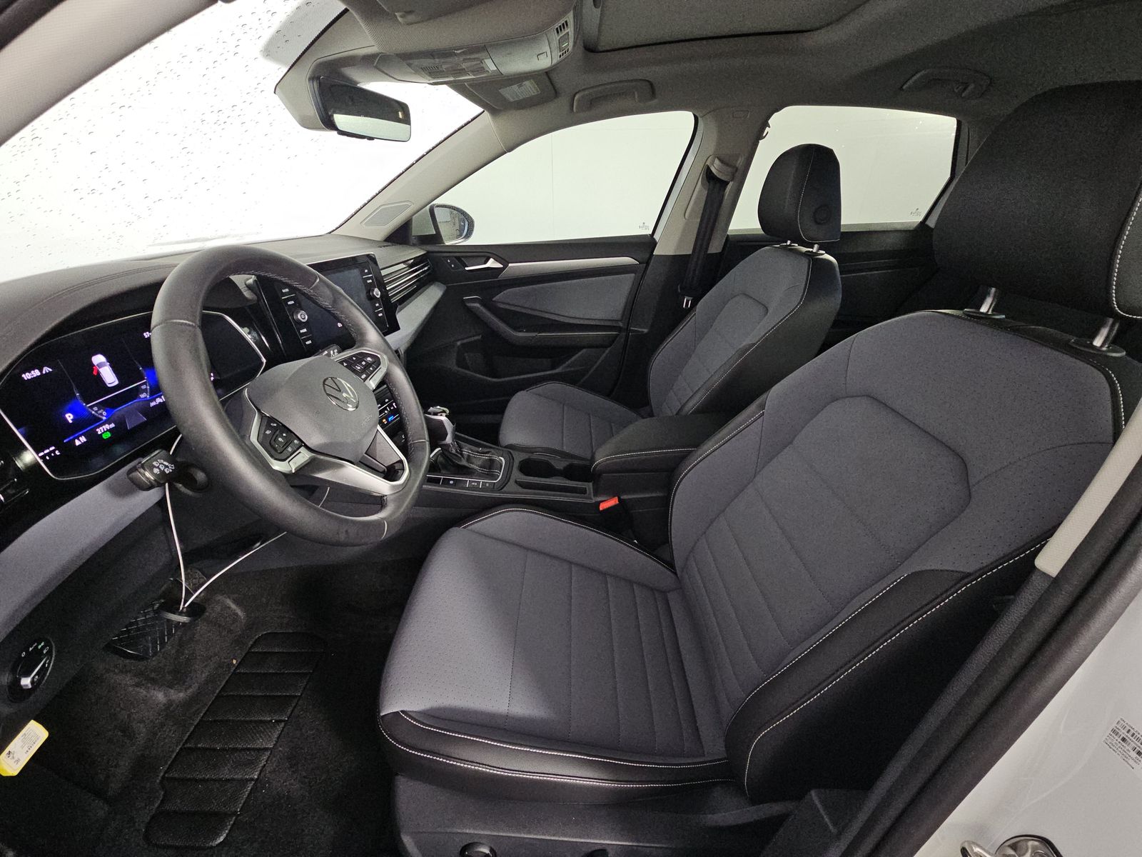 2025 Volkswagen Jetta 1.5T SE FWD