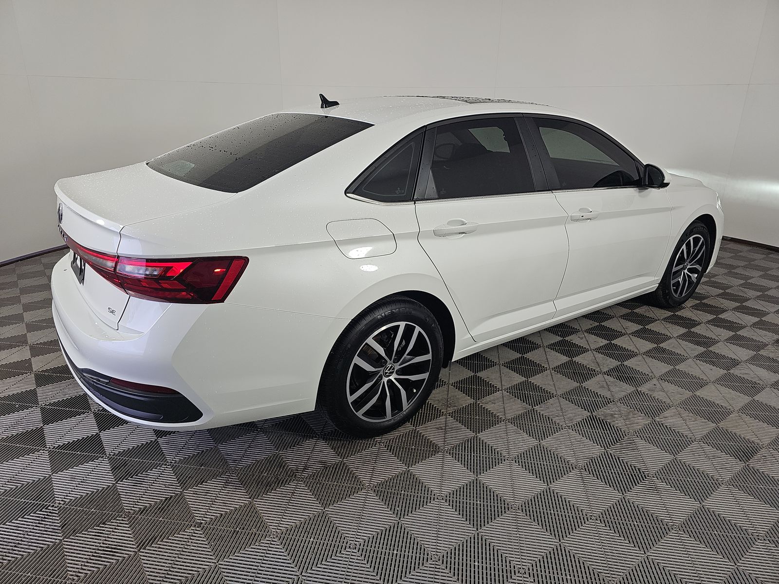 2025 Volkswagen Jetta 1.5T SE FWD