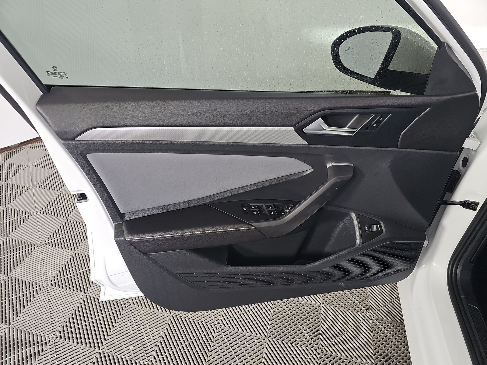 2025 Volkswagen Jetta 1.5T SE FWD