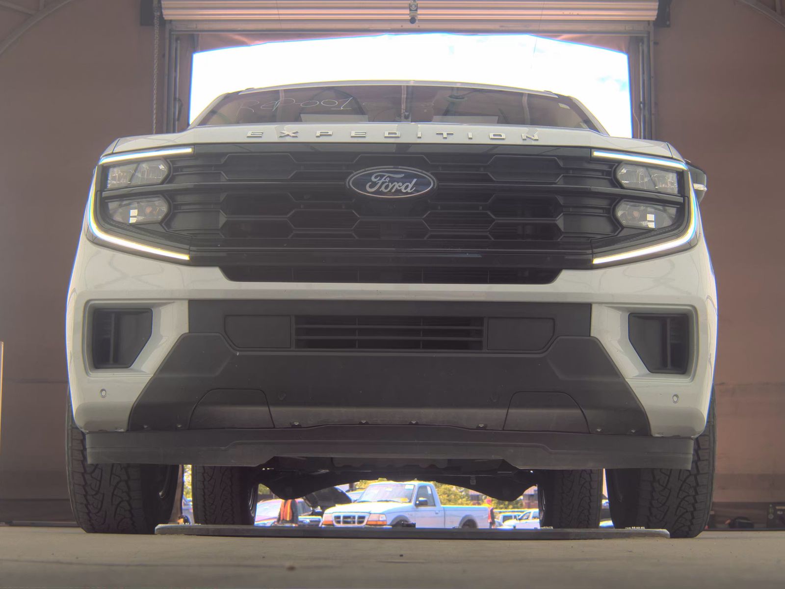 FORD EXPEDITION - 4