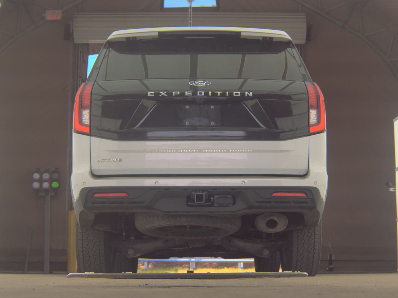 FORD EXPEDITION - 8