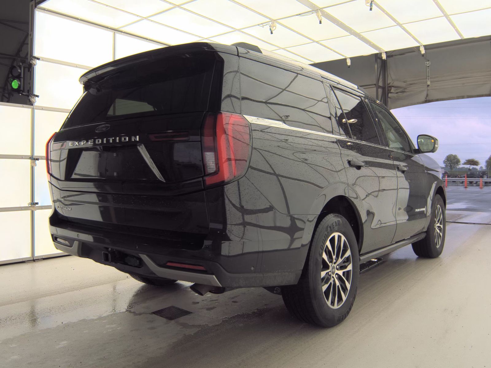 FORD EXPEDITION - 6