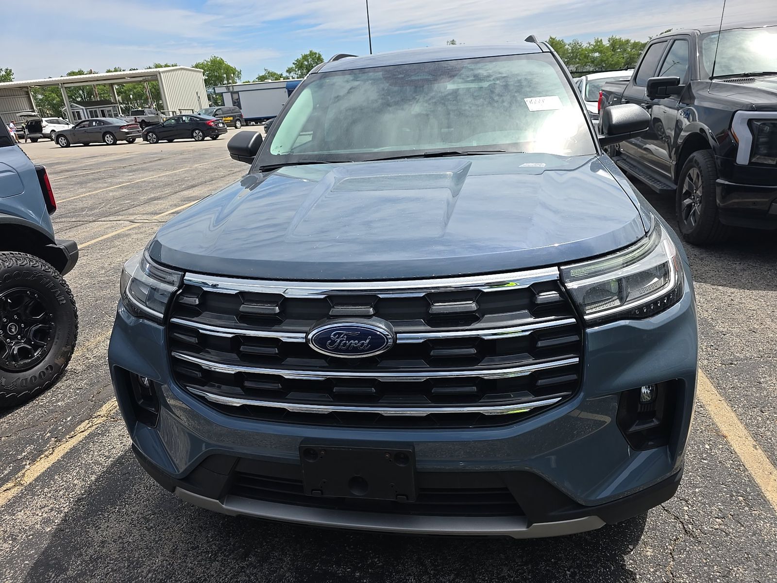 FORD EXPLORER - 3