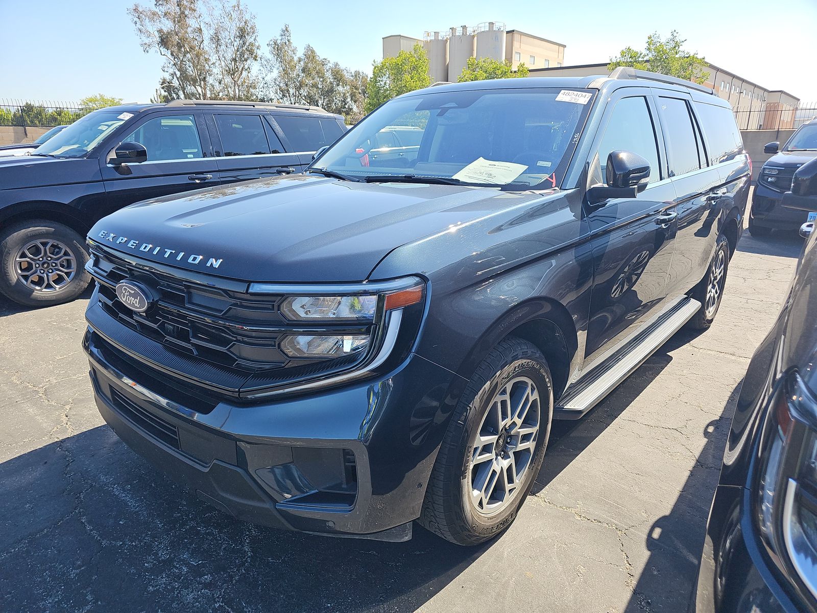 FORD EXPEDITION MAX - 1
