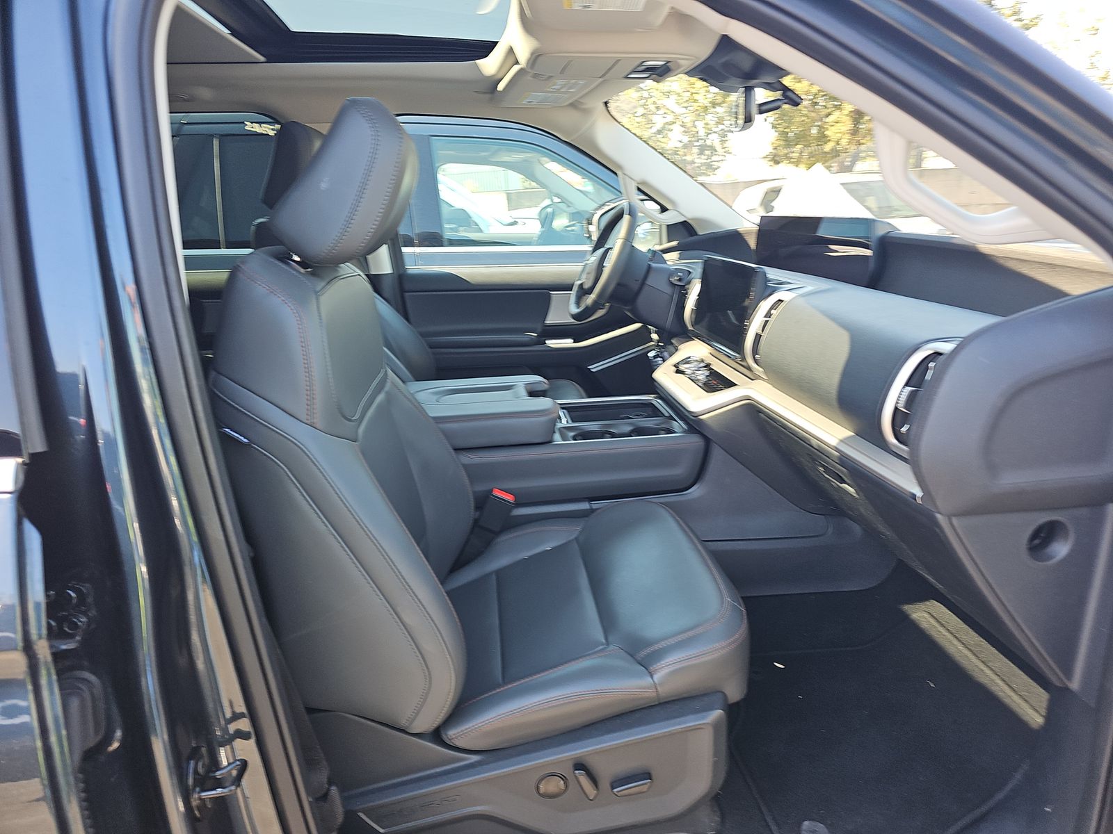 FORD EXPEDITION MAX - 9