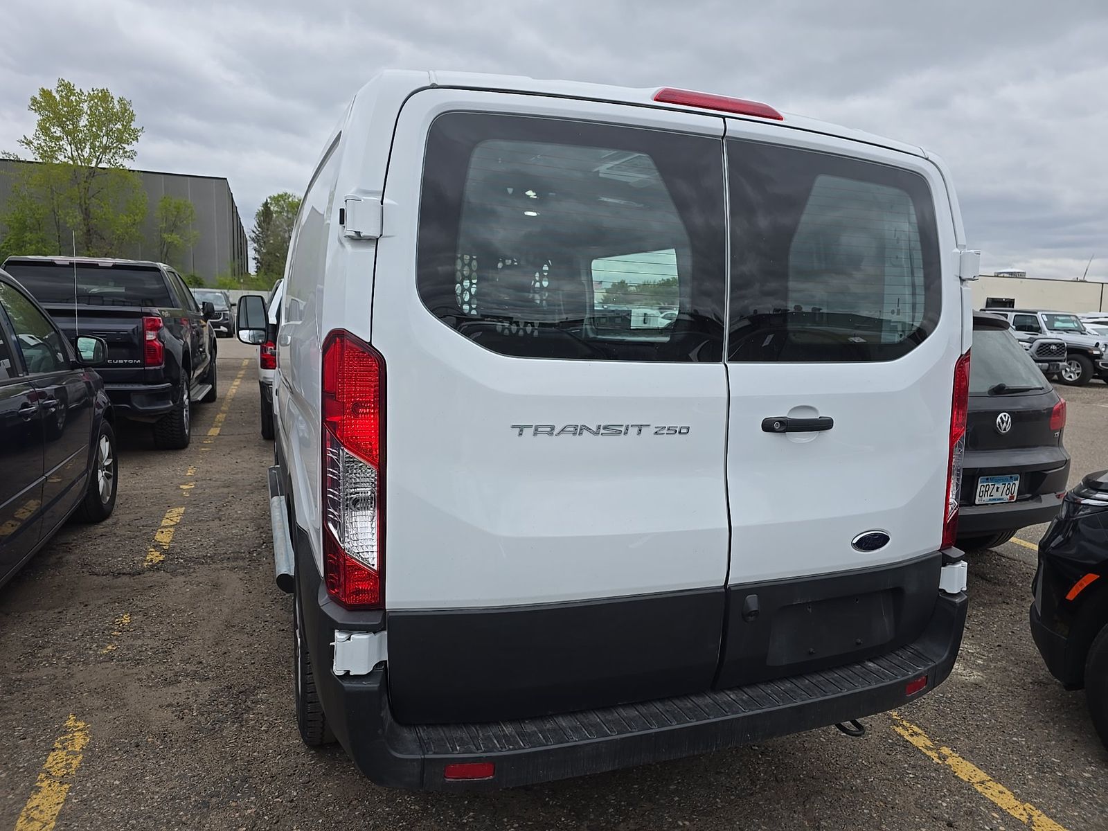 FORD TRANSIT 250 - 6