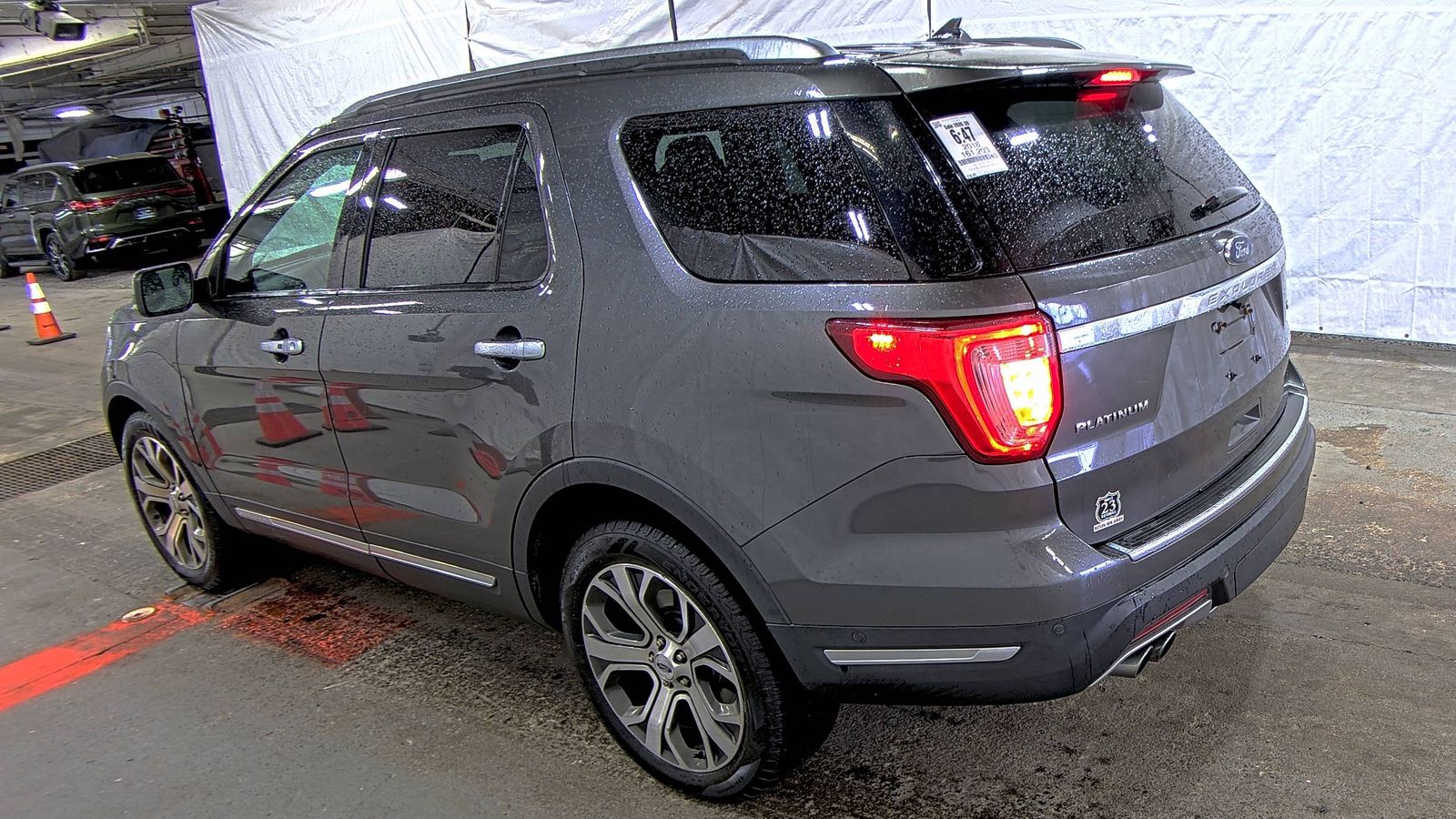 FORD EXPLORER - 7