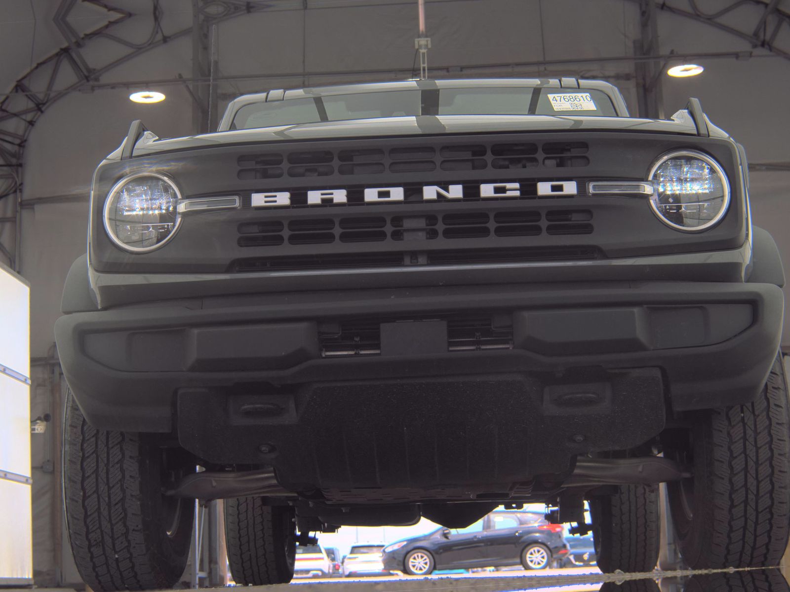 FORD BRONCO - 4