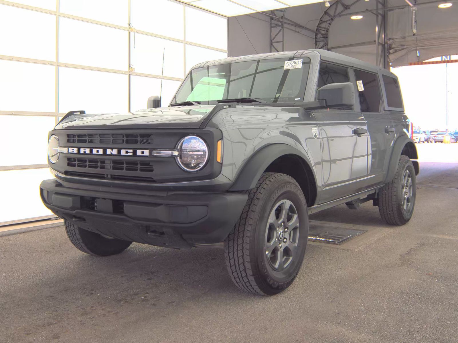 FORD BRONCO - 1