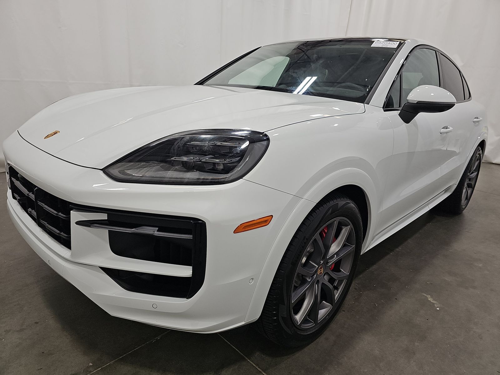 PORSCHE CAYENNE - 1