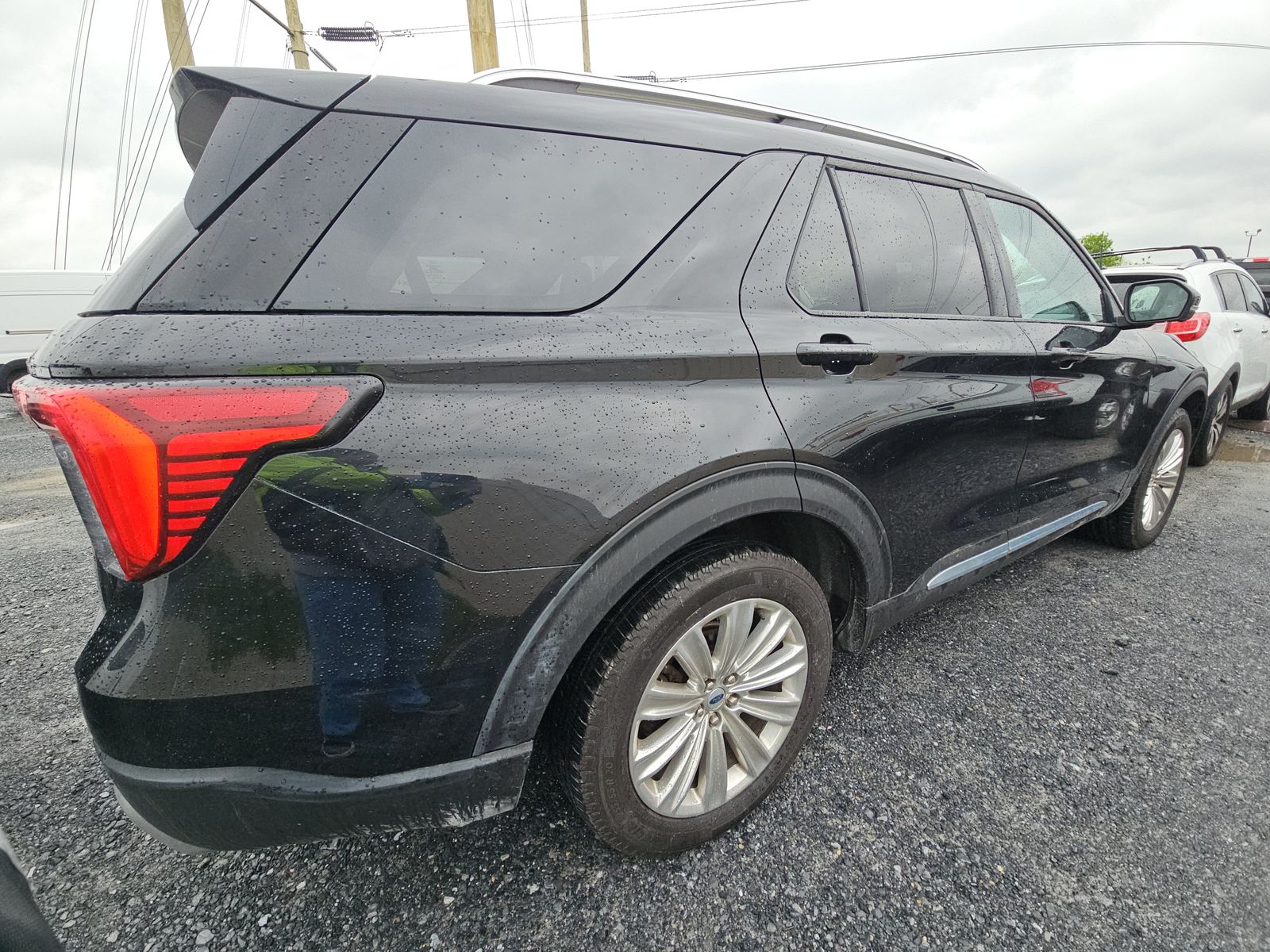 FORD EXPLORER - 5