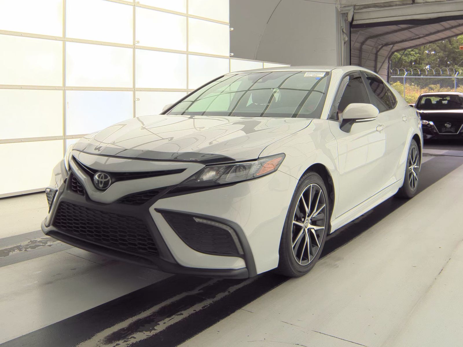 TOYOTA CAMRY - 1