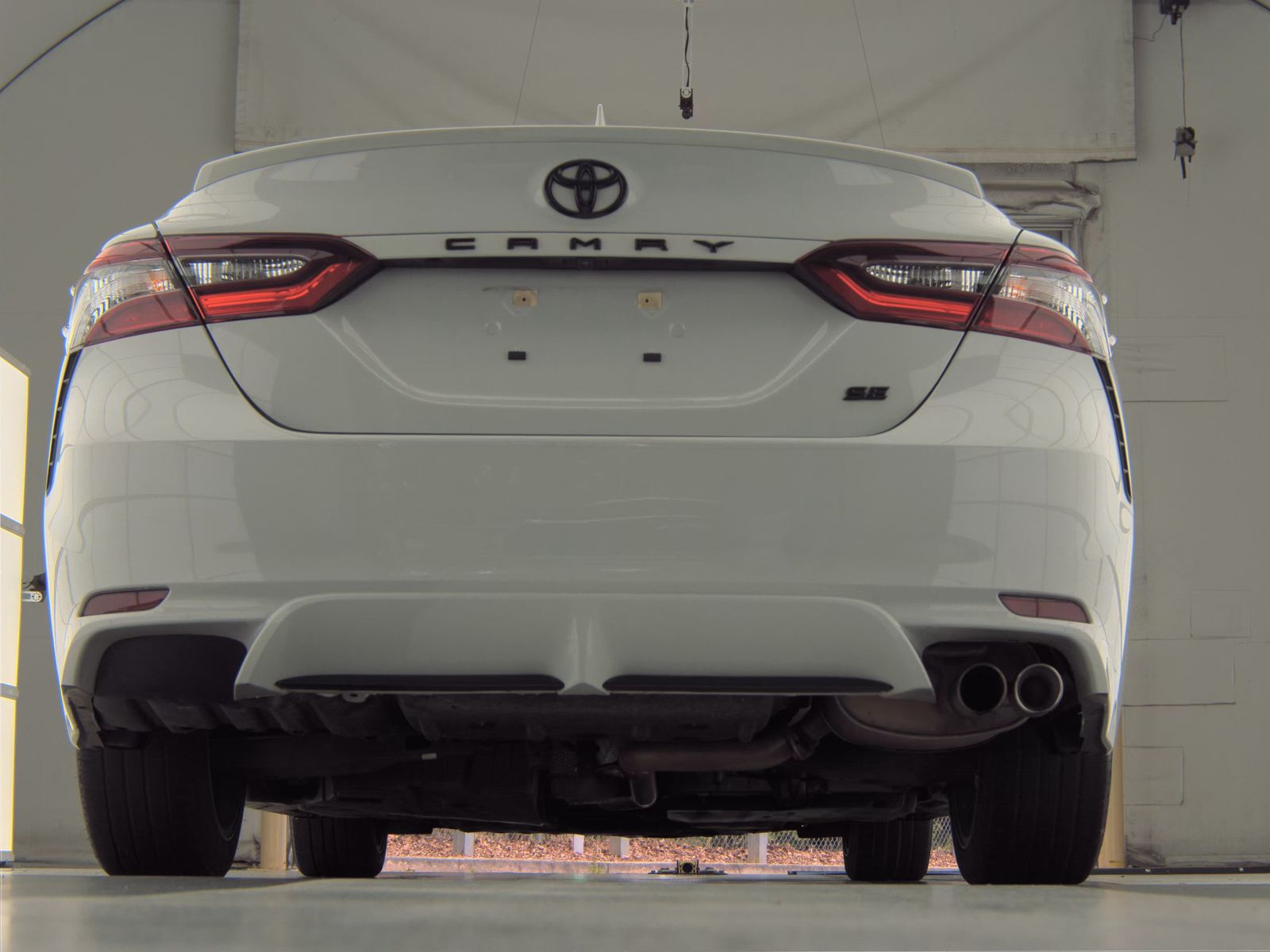 TOYOTA CAMRY - 8