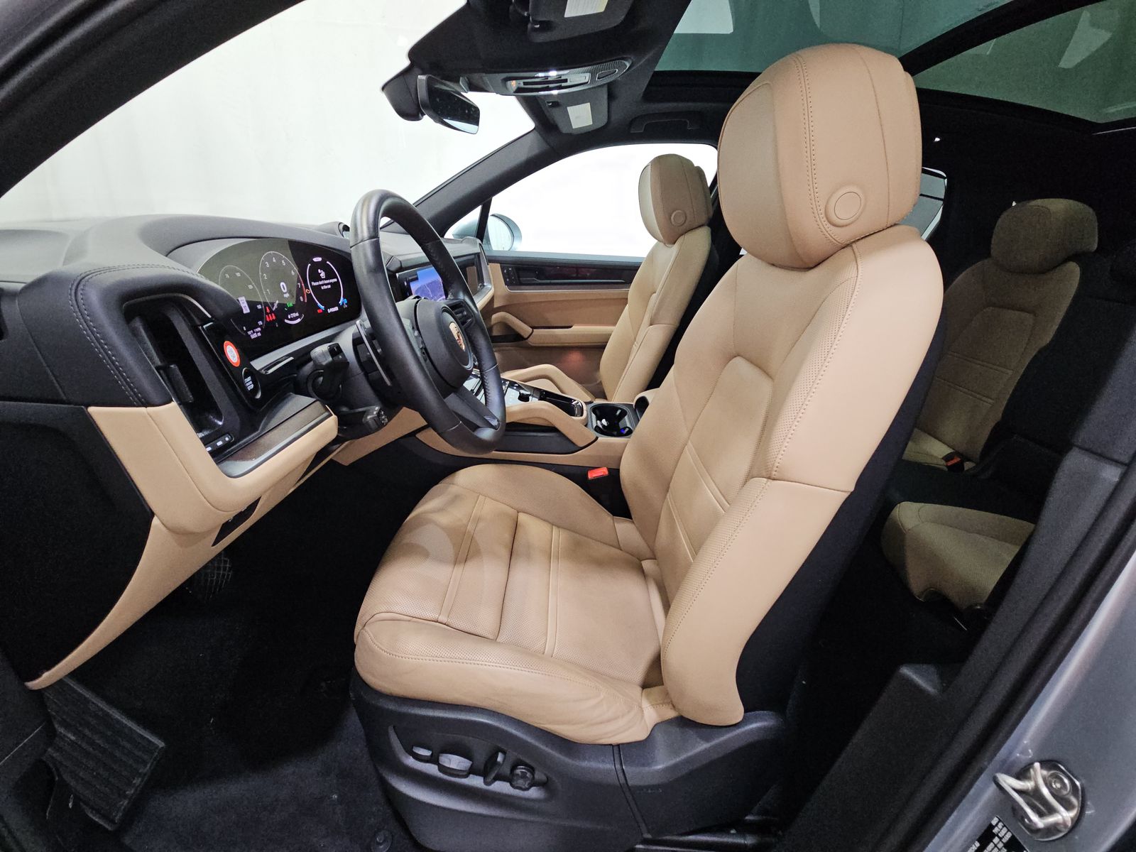 PORSCHE CAYENNE - 8
