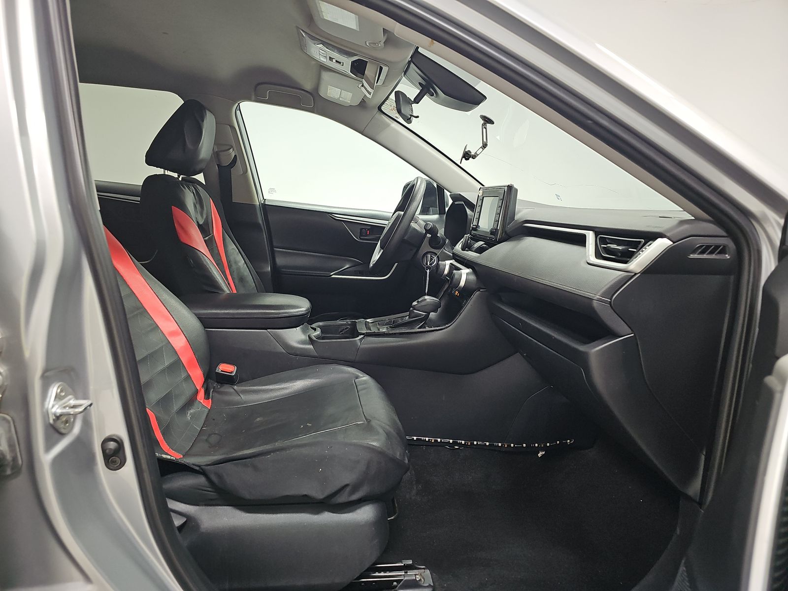 2019 Toyota RAV4 LE AWD