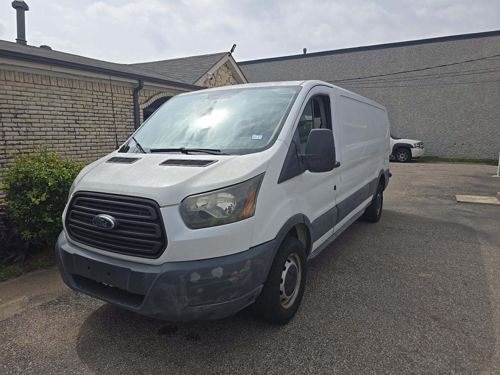 FORD TRANSIT 250 - 1