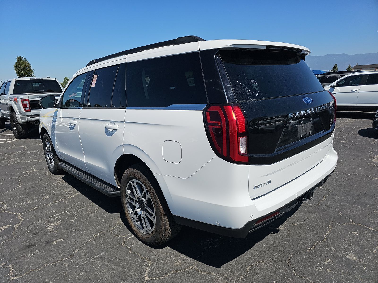 FORD EXPEDITION - 7