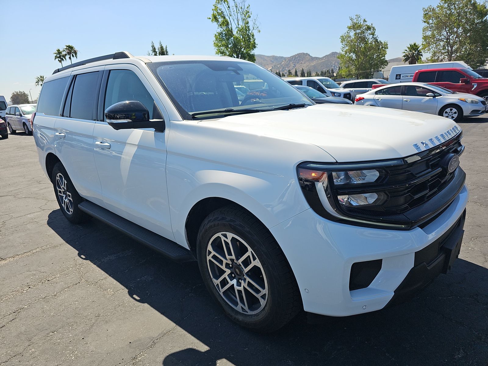 FORD EXPEDITION - 4