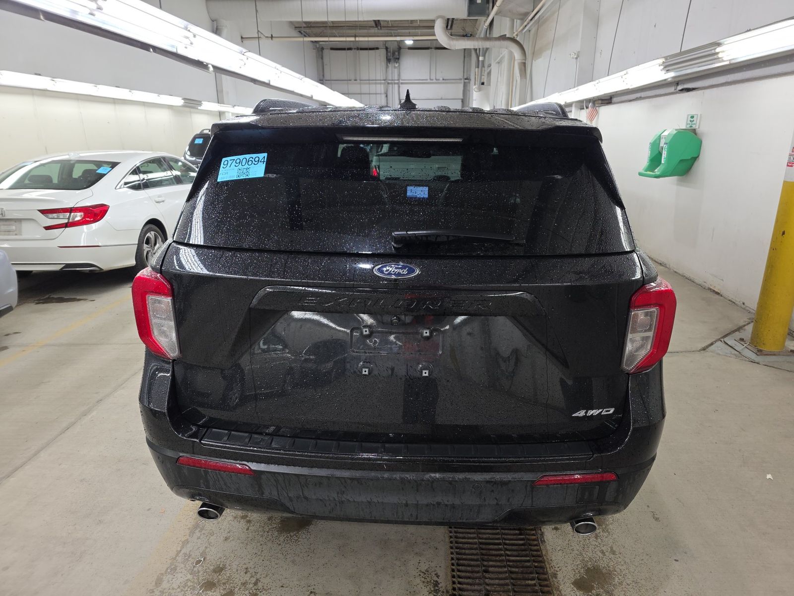 FORD EXPLORER - 6
