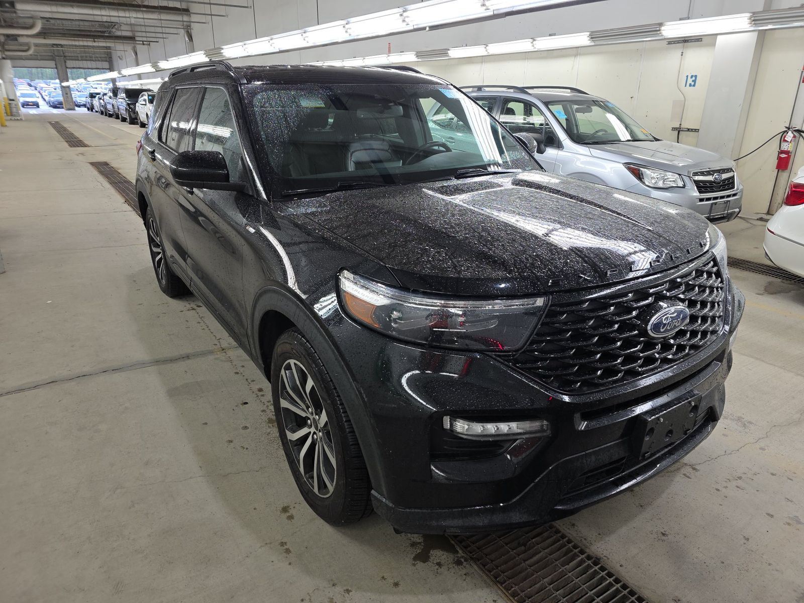 FORD EXPLORER - 4