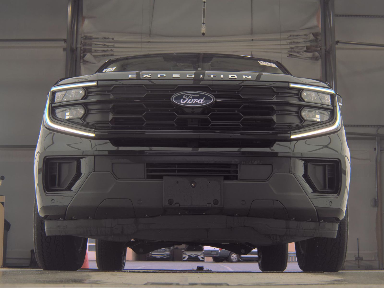 FORD EXPEDITION MAX - 4