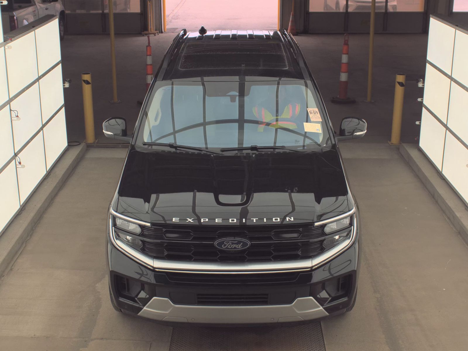 FORD EXPEDITION - 3