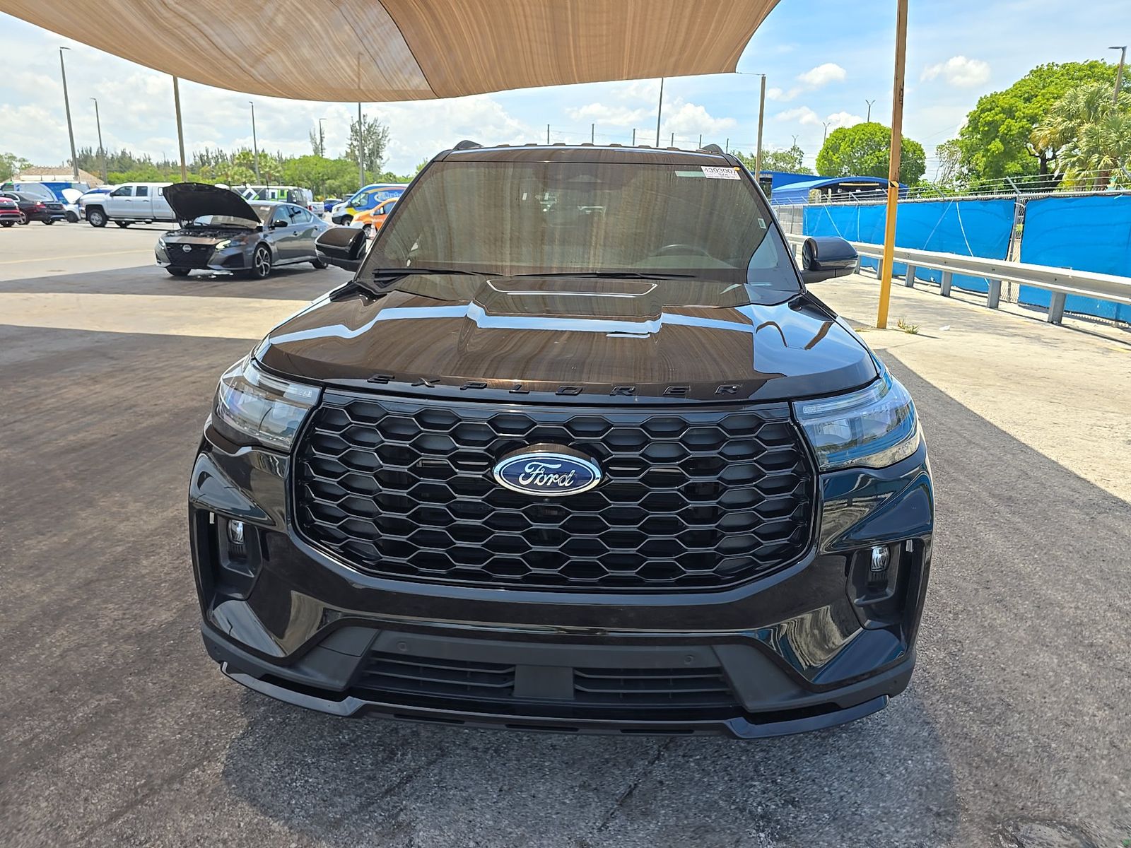 FORD EXPLORER - 3