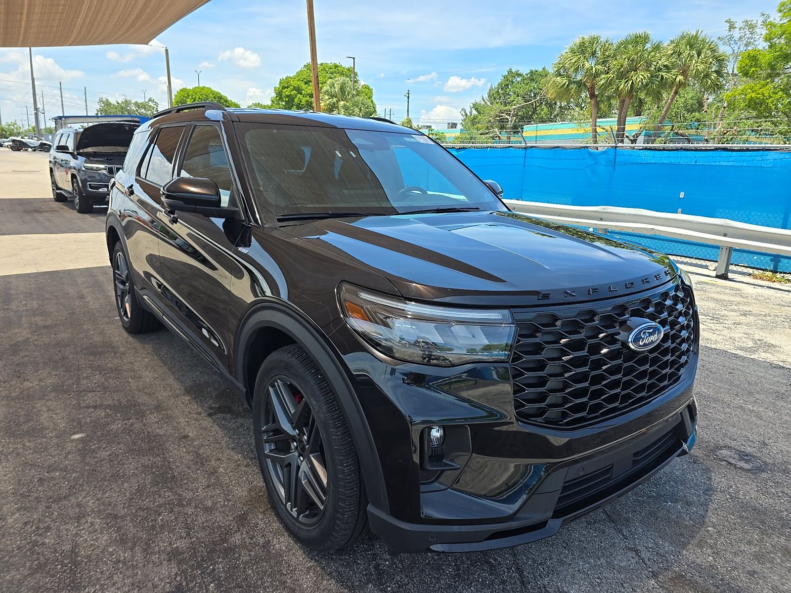 FORD EXPLORER - 4