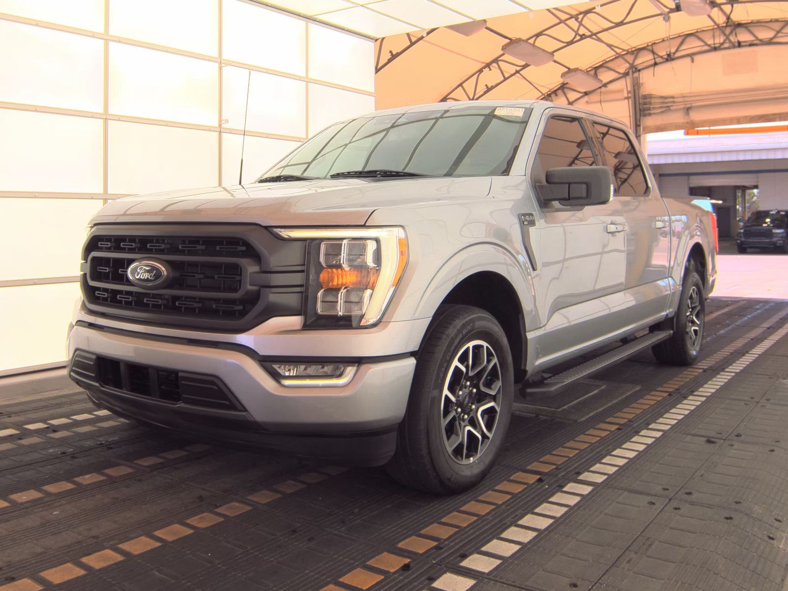 FORD F-150 - 1