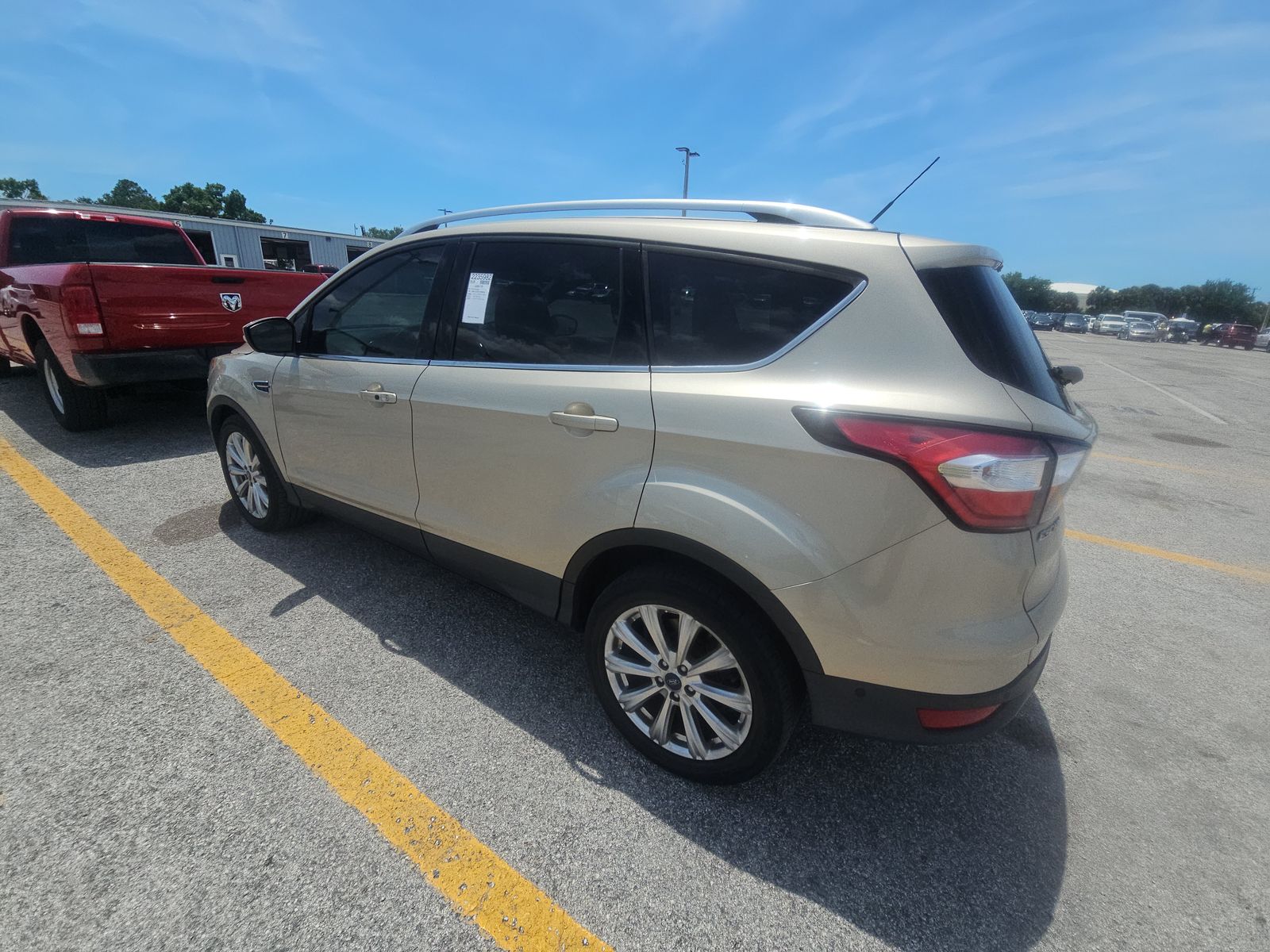 FORD ESCAPE - 7
