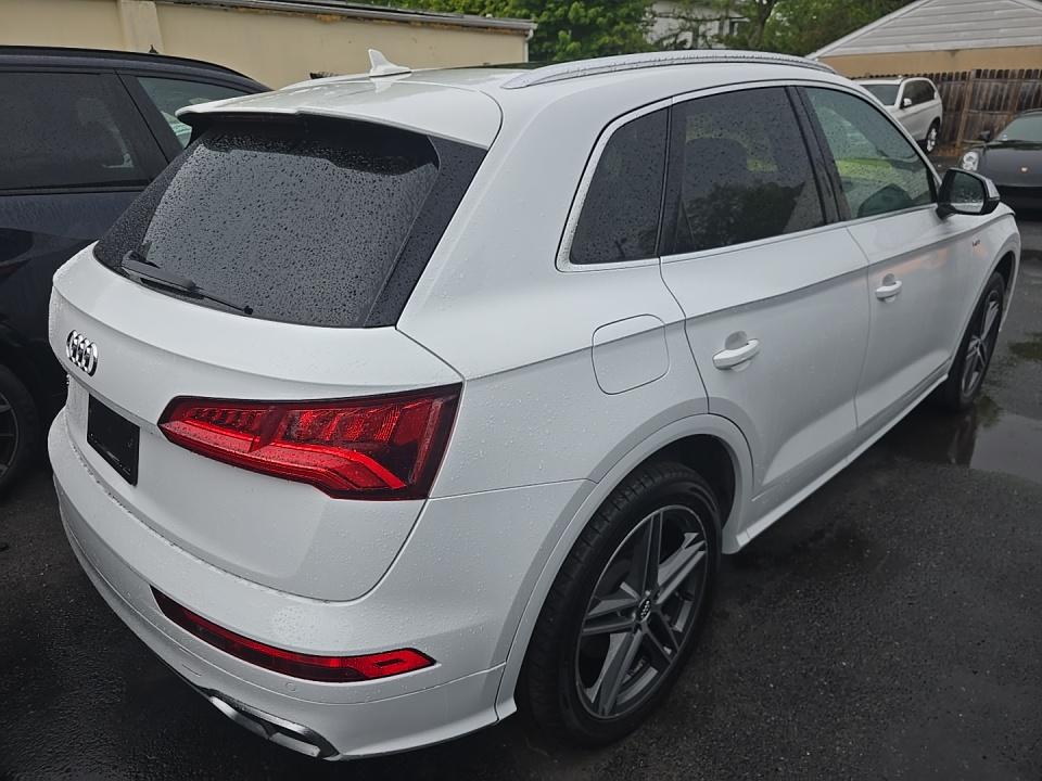 2018 Audi SQ5 Premium Plus AWD