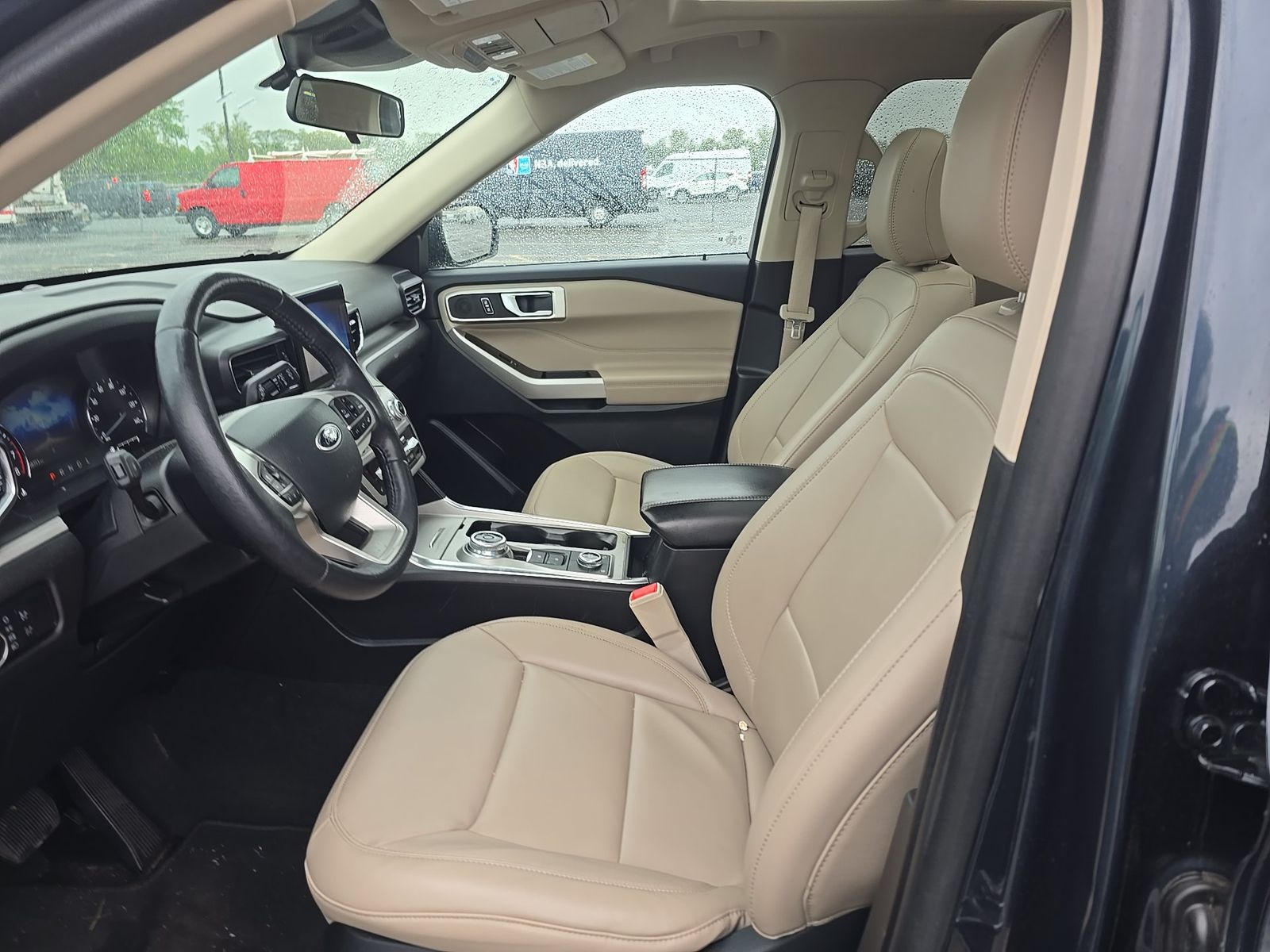 FORD EXPLORER - 8