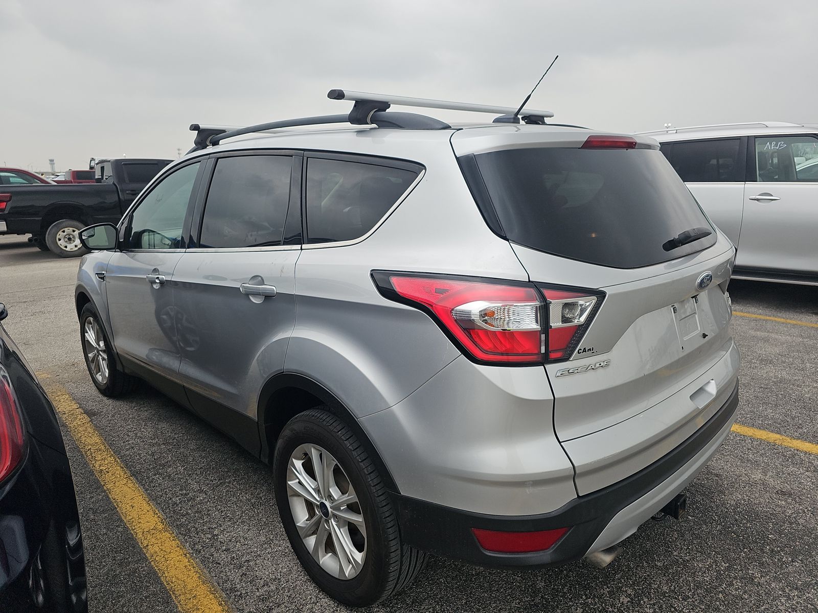 FORD ESCAPE - 7