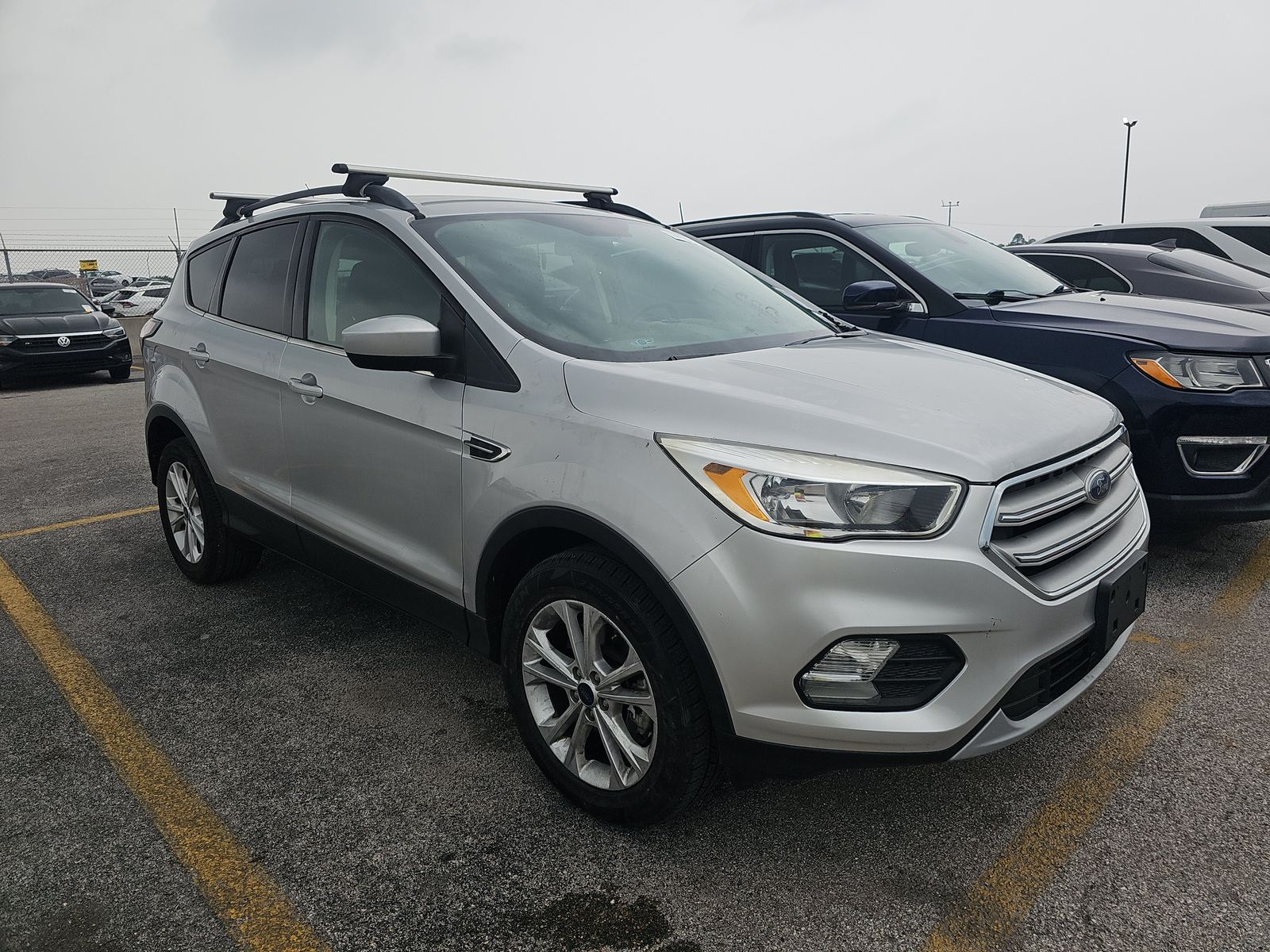 FORD ESCAPE - 4