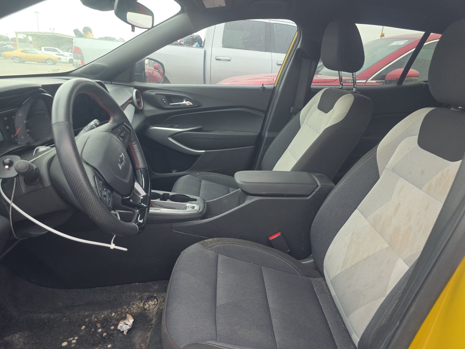 CHEVROLET TRAX - 8