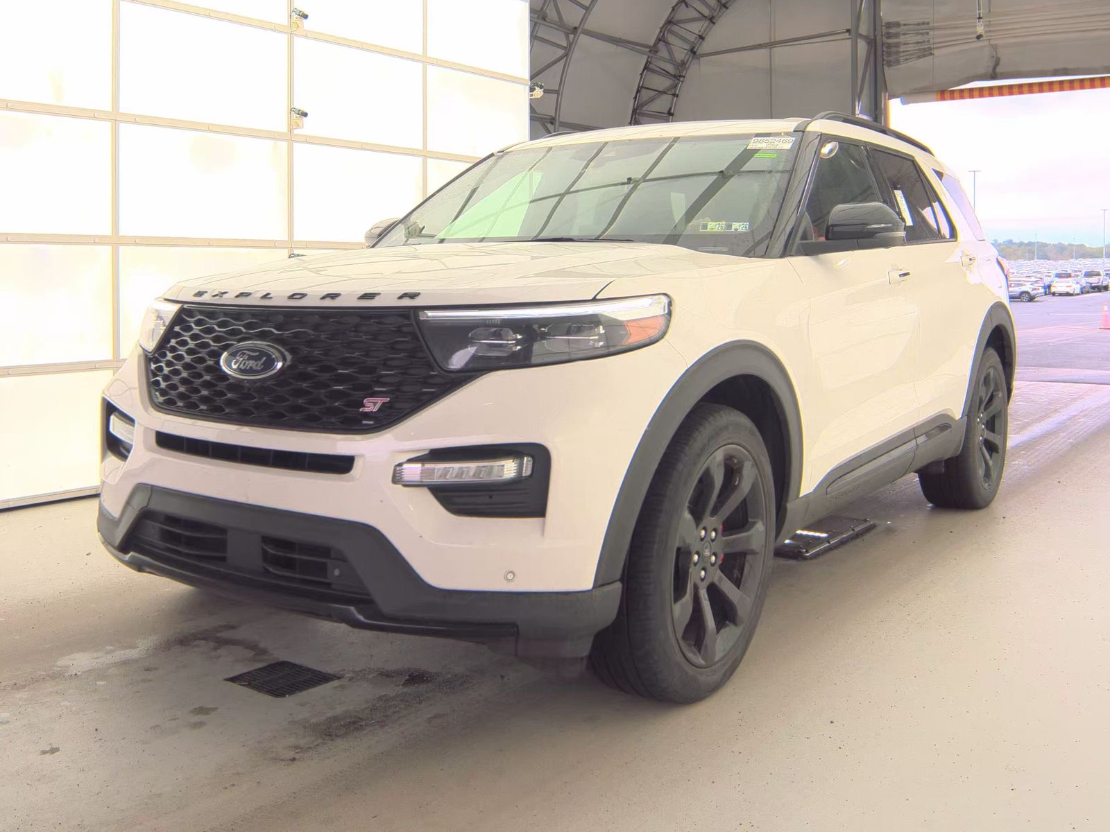 FORD EXPLORER - 1