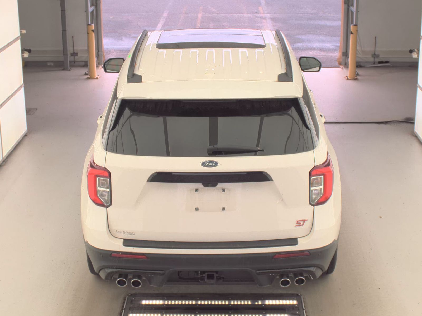 FORD EXPLORER - 7