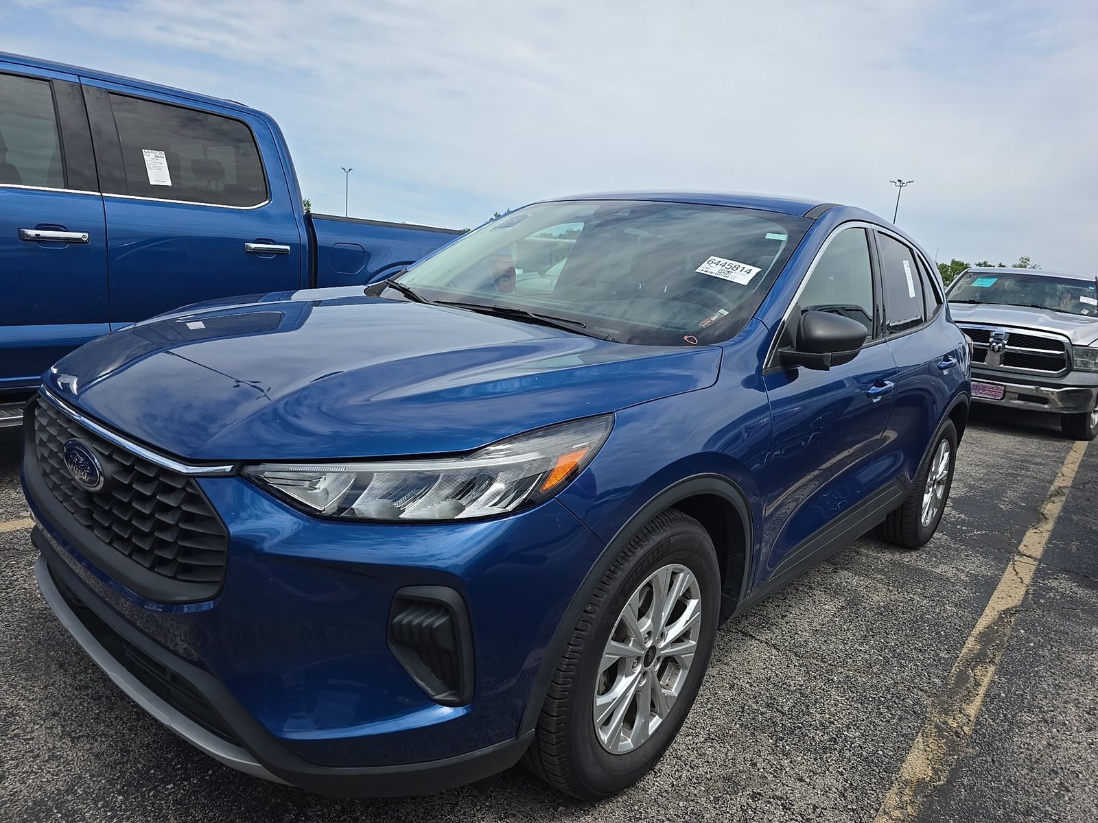 FORD ESCAPE - 1