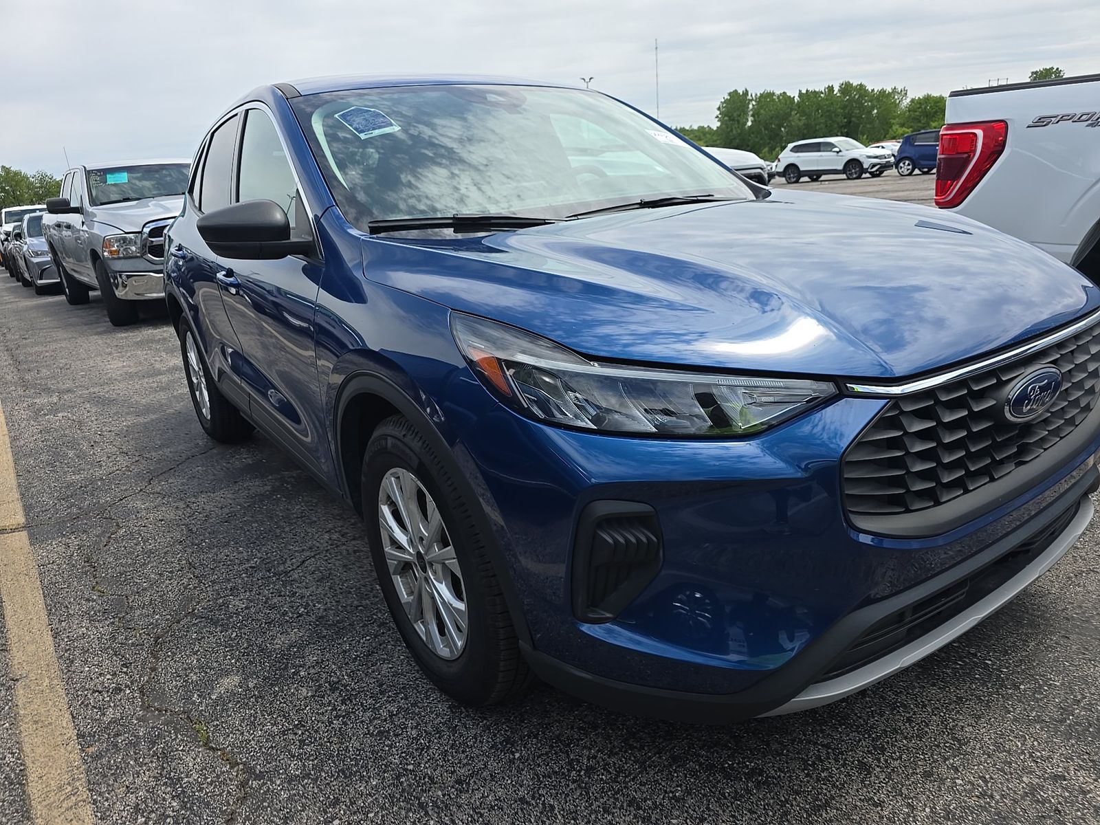 FORD ESCAPE - 4