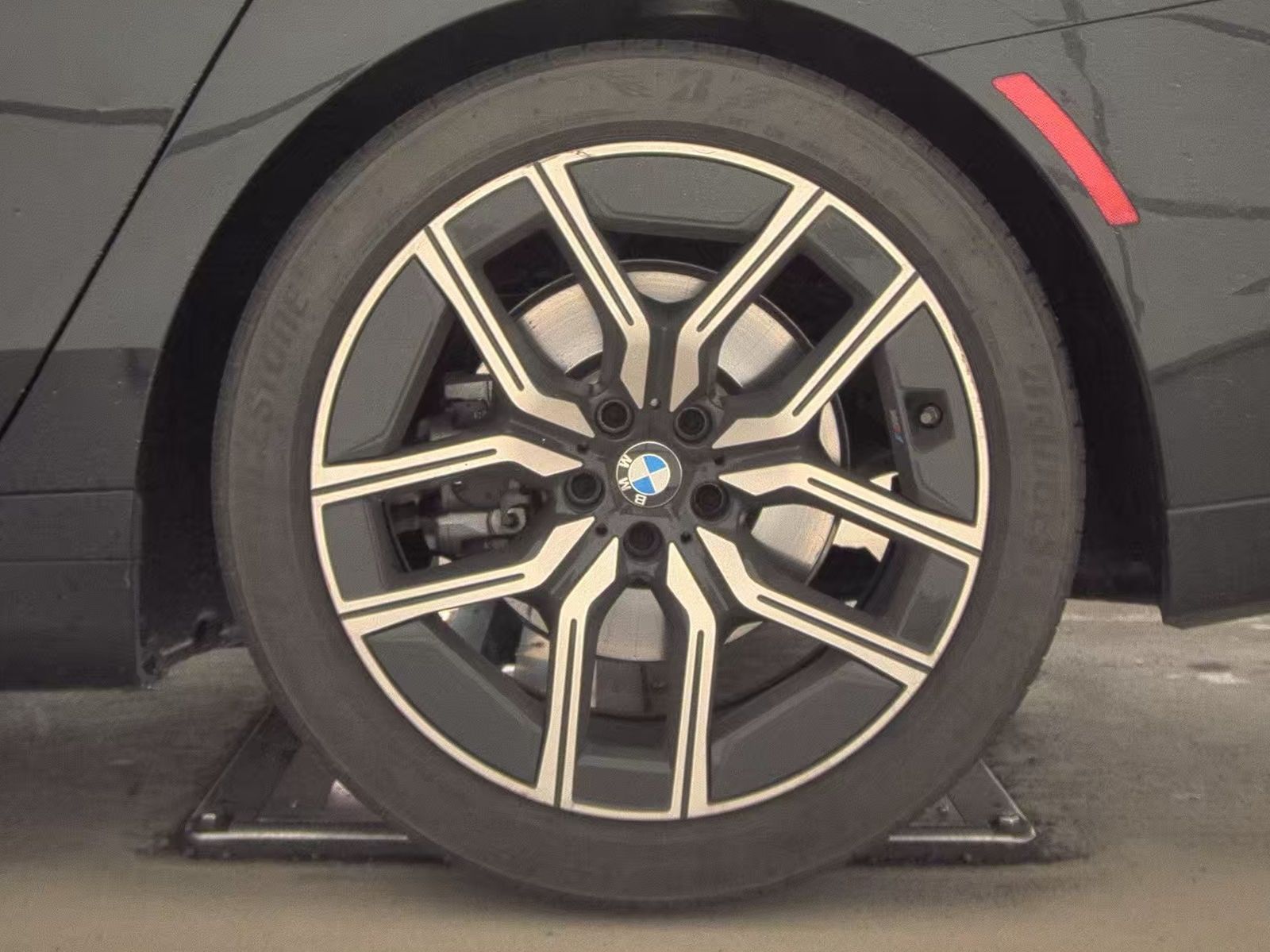 2025 BMW 7 Series 740i xDrive AWD