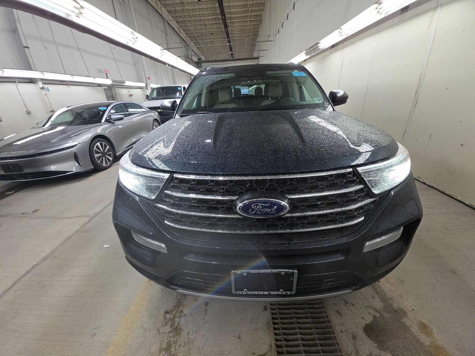 FORD EXPLORER - 3