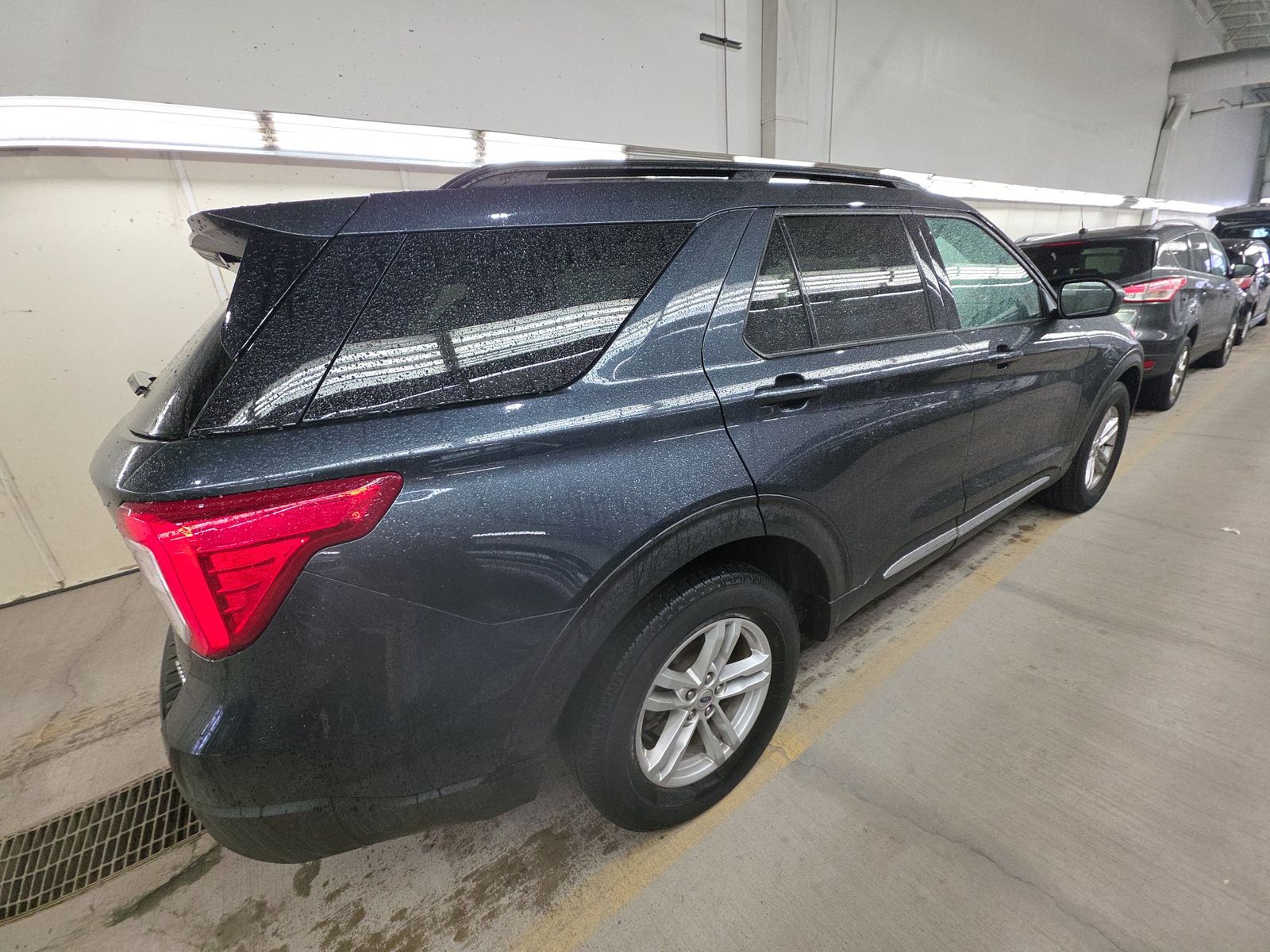 FORD EXPLORER - 5