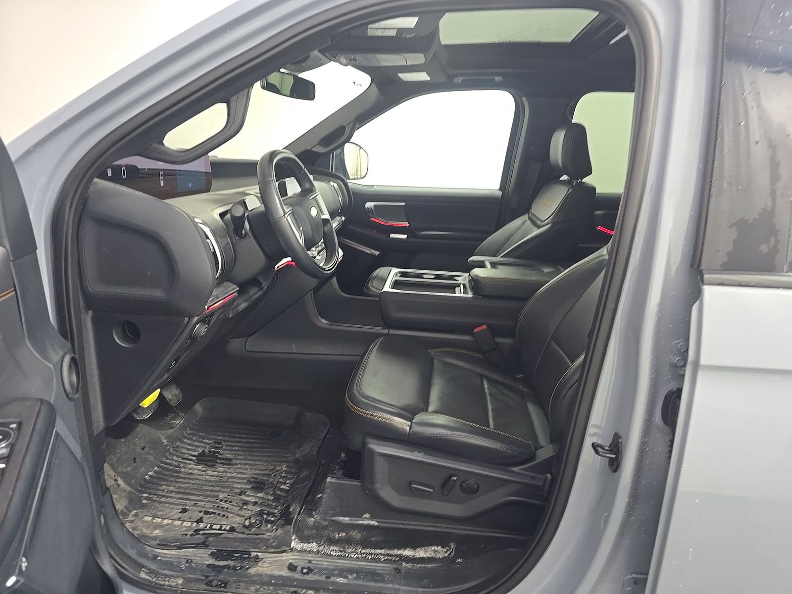 FORD EXPEDITION - 8