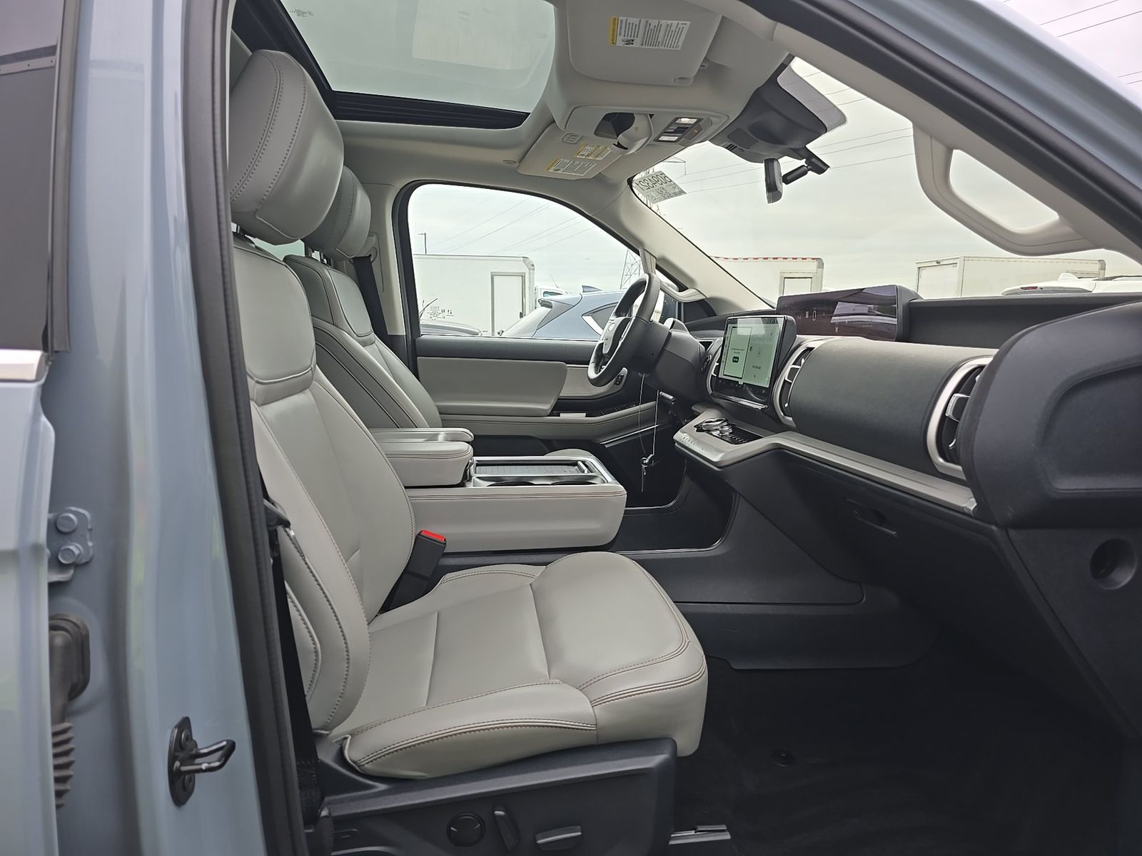 FORD EXPEDITION - 3