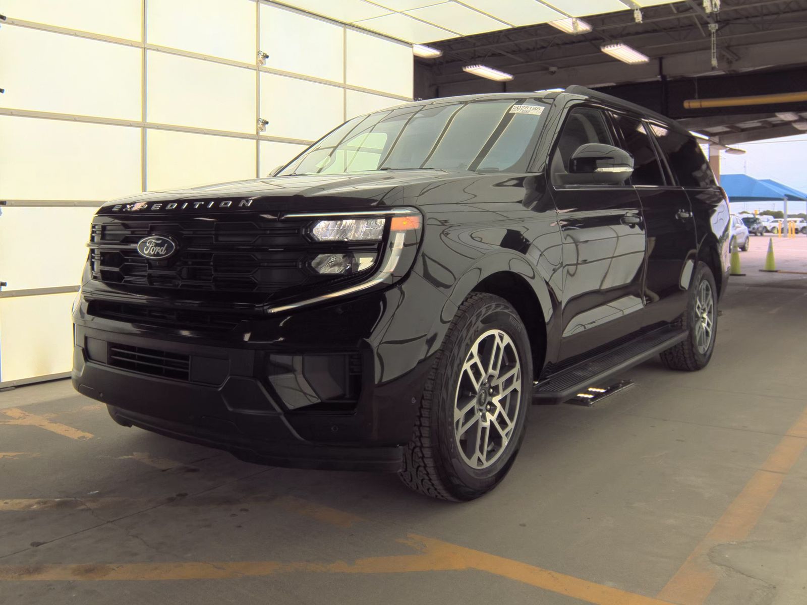 FORD EXPEDITION MAX - 1