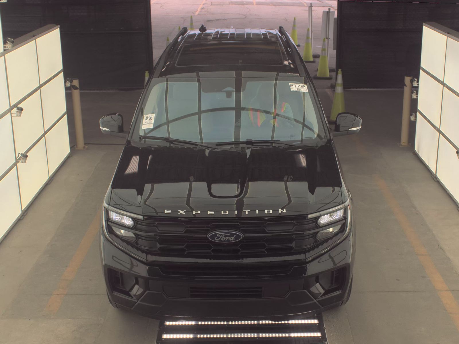 FORD EXPEDITION MAX - 3