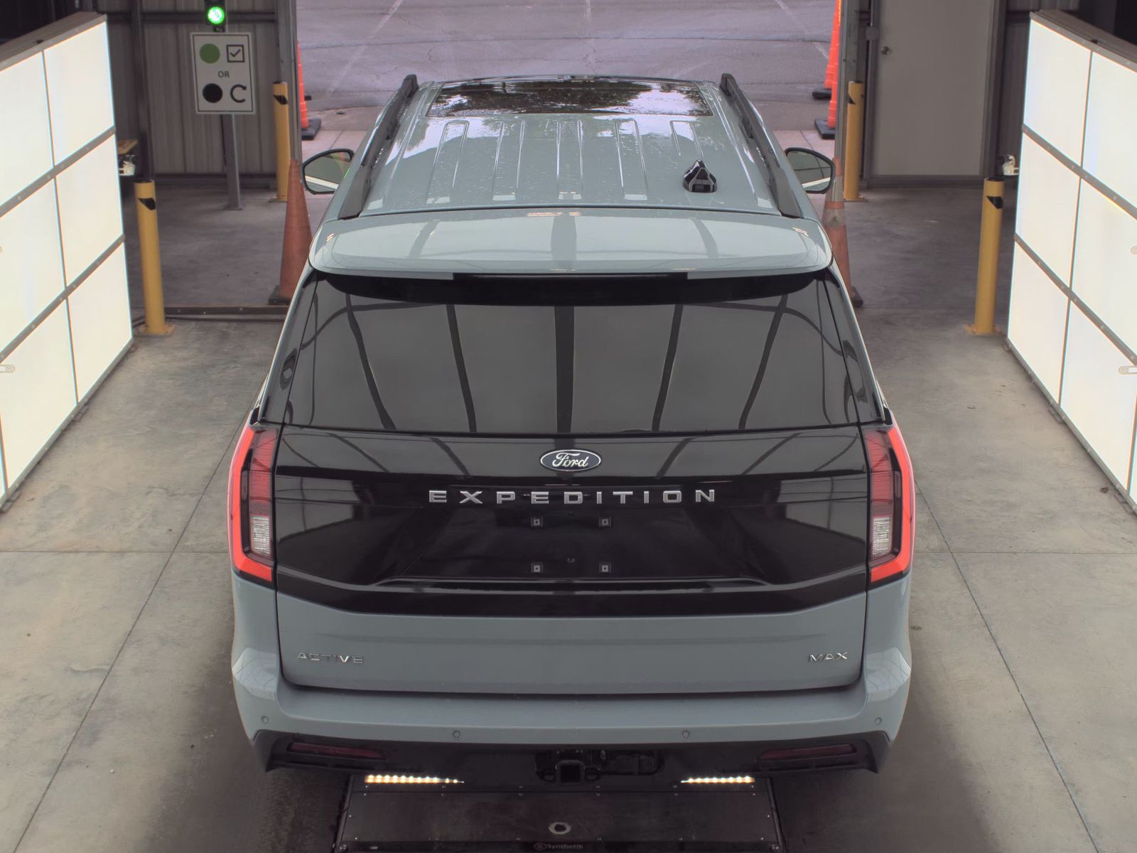 FORD EXPEDITION MAX - 7