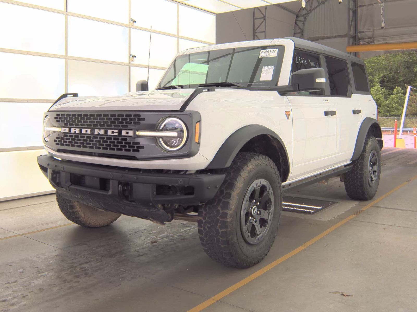 FORD BRONCO - 1