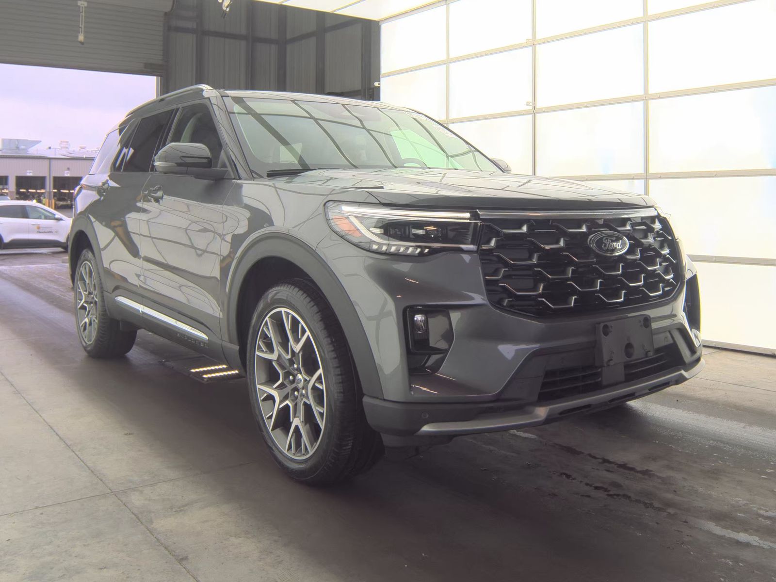 FORD EXPLORER - 5