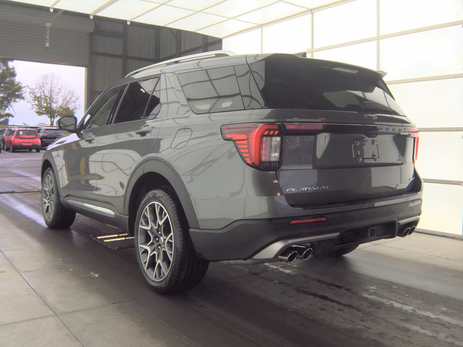 FORD EXPLORER - 9